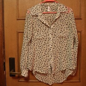RARE Xhilaration Button down SAFARI Giraffe Blouse
